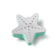 Load image into Gallery viewer, The Scratch Star. Cooling finger-nail like bump plate to mimic scratching and cool itching. Medical grade product. Skin inflammation treatment home remedy.
